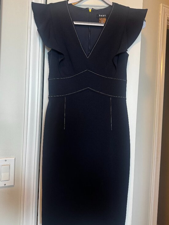 DKNY Dresses & Skirts - DKNY Dress, Navy in Size 4